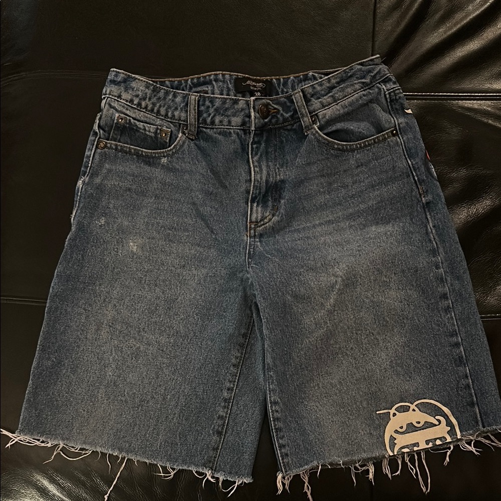 Ed Hardy jorts
